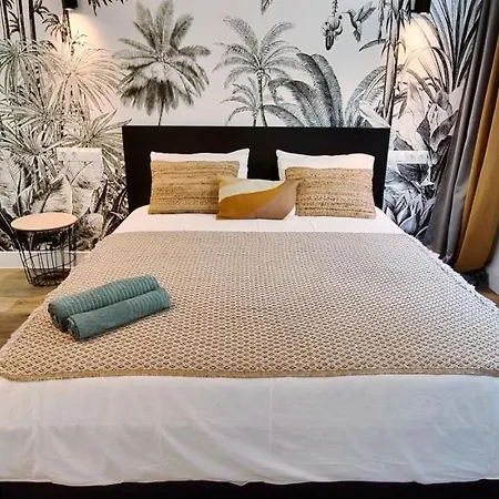 Apartament Exclusive Two Bedroom In Centre